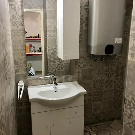 Eva Apartman, Helikon-liget * Keszthely