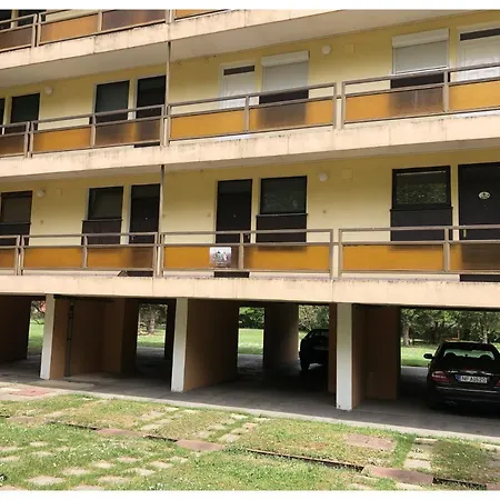 Eva Apartman, Helikon-liget