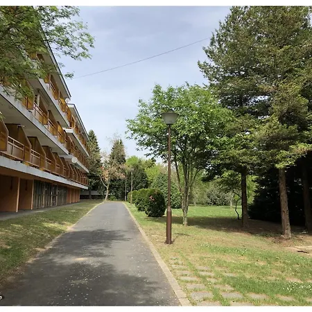 Eva Apartman, Helikon-liget * Keszthely