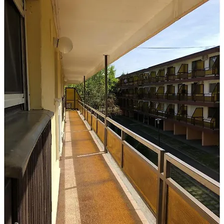 Apartment Eva Apartman, Helikon-liget